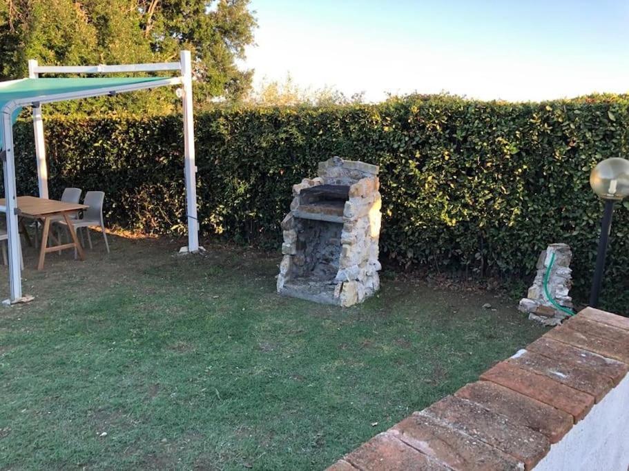 Villetta A Schiera Nei Pressi Del Mare Livorno Exterior foto